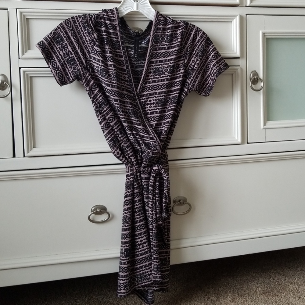 Rags & Couture Short Sleeve Aztec Print Romper